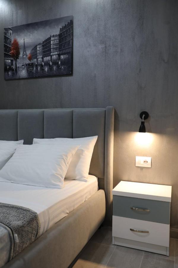 J&M Luxury Apartments Saranda Esterno foto