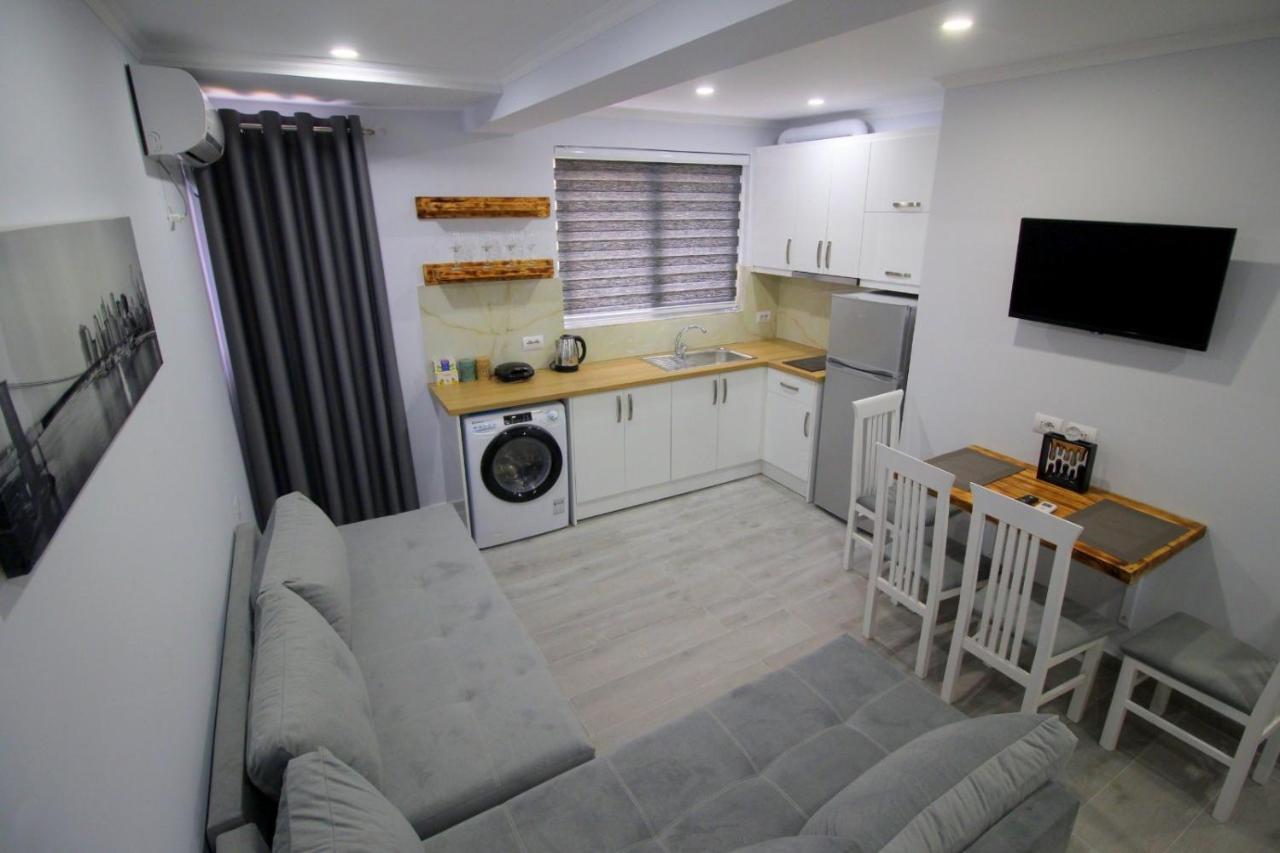 J&M Luxury Apartments Saranda Esterno foto