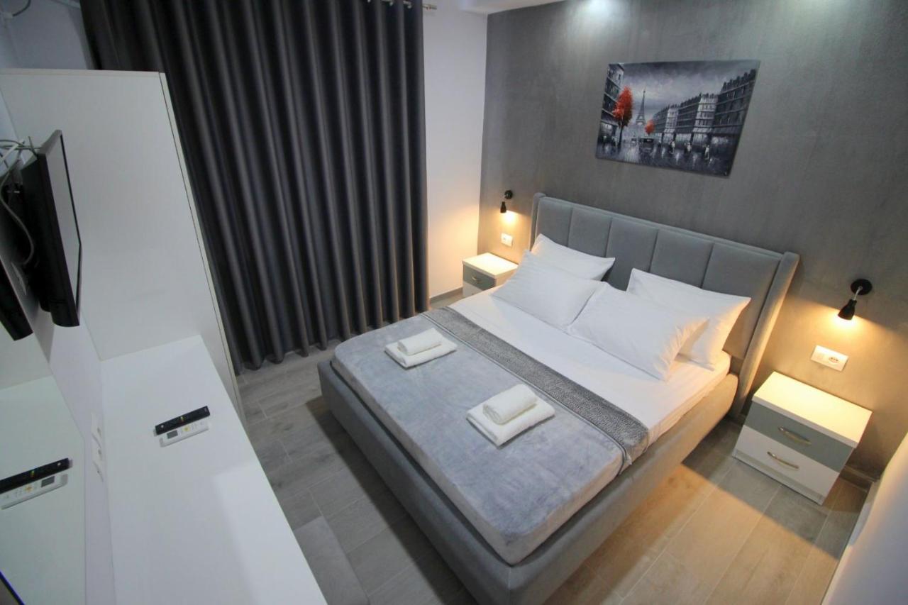 J&M Luxury Apartments Saranda Esterno foto
