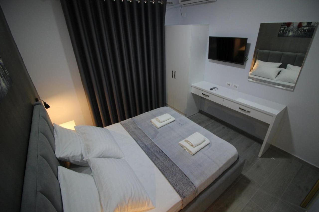 J&M Luxury Apartments Saranda Esterno foto