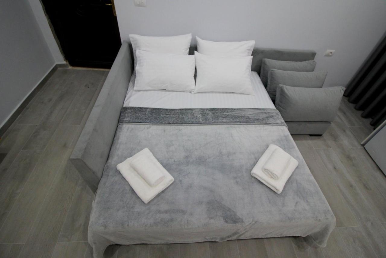 J&M Luxury Apartments Saranda Esterno foto